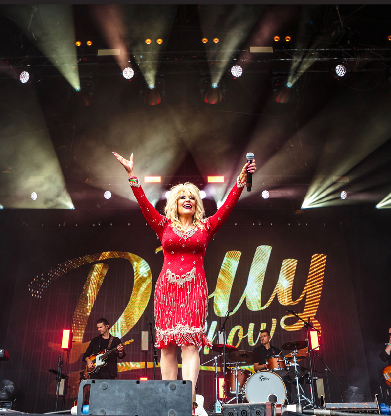 Dolly show performing at Amsterdam Pride